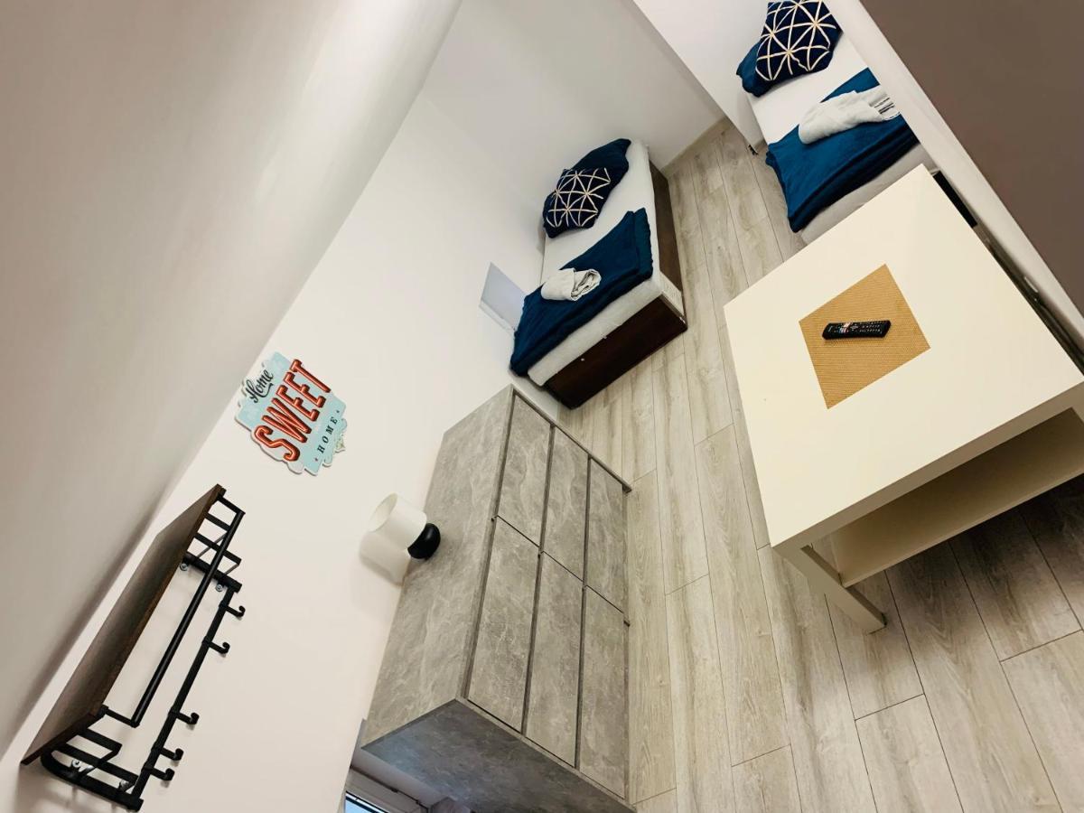 Hostel Cataleya ルブリン エクステリア 写真
